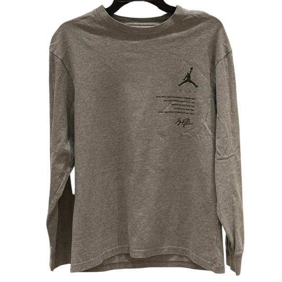 Men’s Jordan Tee - Picture 2 of 4